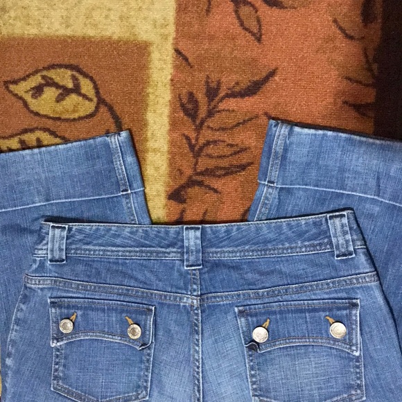 Banana republic capris size 8 - Picture 5 of 8